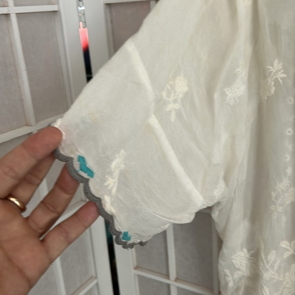 Sheer! Johnny Was Elegant White Embroidered Women's Top - Picture 3 of 7